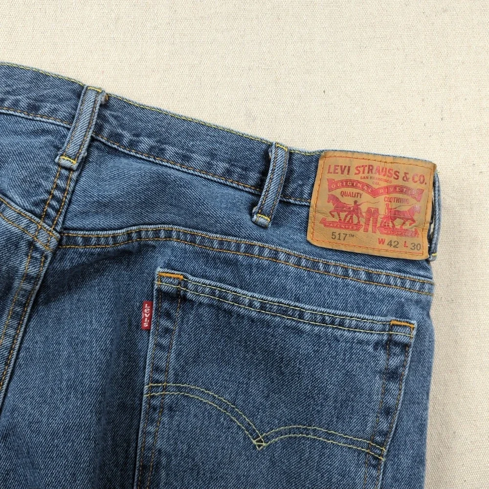 Levis Jeans Mens 42x30 Blue 517‎ Boot Cut Western Cowboy Casual American Classic